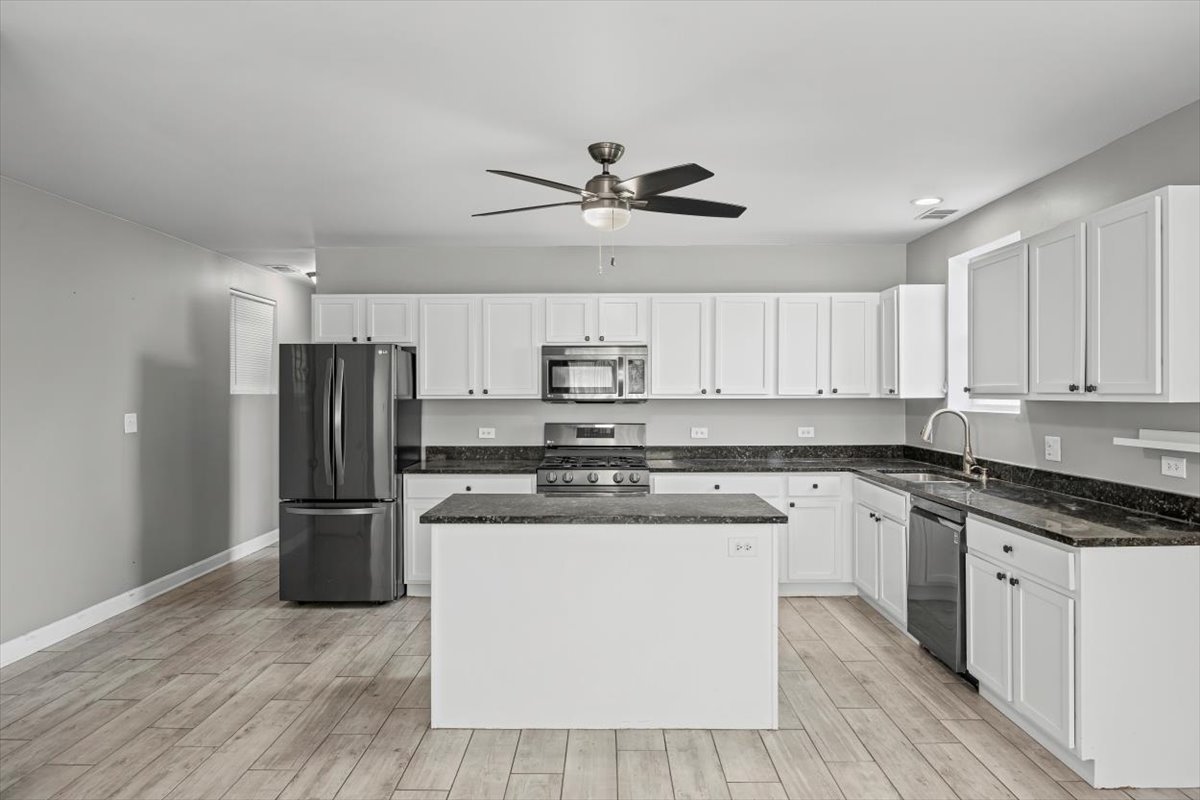 3026 W Washington Boulevard 2