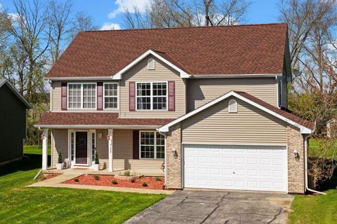 Tiny photo for 137 Lamplighter Loop, Poplar Grove, IL 61065 (MLS # 12624521)