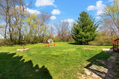 Tiny photo for 137 Lamplighter Loop, Poplar Grove, IL 61065 (MLS # 12624521)