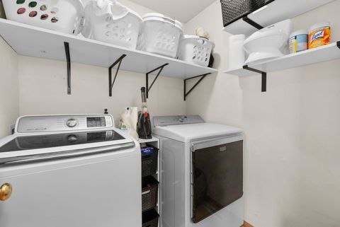 Tiny photo for 137 Lamplighter Loop, Poplar Grove, IL 61065 (MLS # 12624521)
