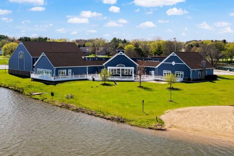 Tiny photo for 137 Lamplighter Loop, Poplar Grove, IL 61065 (MLS # 12624521)