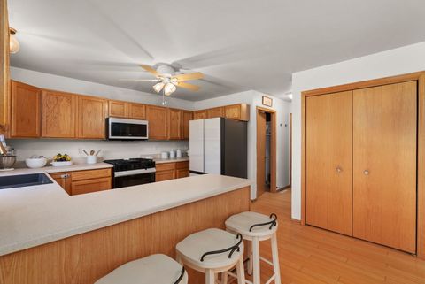 Tiny photo for 137 Lamplighter Loop, Poplar Grove, IL 61065 (MLS # 12624521)