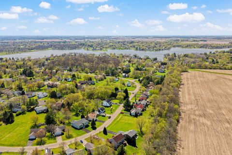 Tiny photo for 137 Lamplighter Loop, Poplar Grove, IL 61065 (MLS # 12624521)