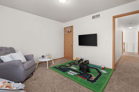 Tiny photo for 137 Lamplighter Loop, Poplar Grove, IL 61065 (MLS # 12624521)