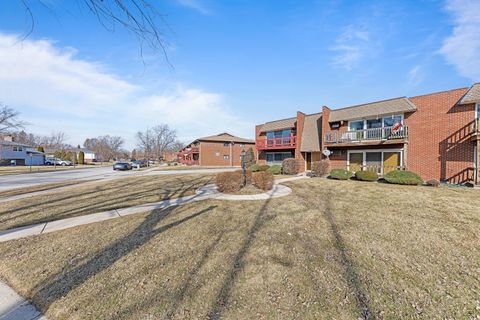 Tiny photo for 539 N Pleasant Drive #2D, Glenwood, IL 60425 (MLS # 12610863)