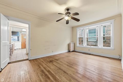 Tiny photo for 1217 E 53rd Street #3W, Chicago, IL 60615 (MLS # 12526605)