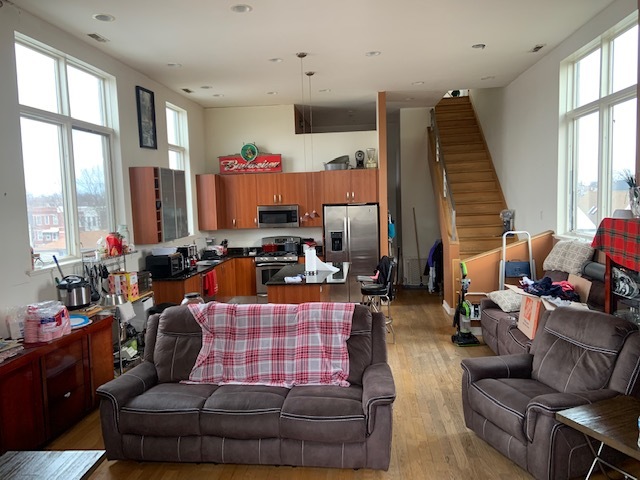 3711 S Damen Avenue 3