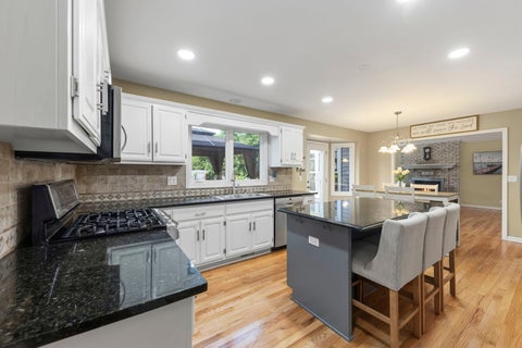 Tiny photo for 5008 Switch Grass Lane, Naperville, IL 60564 (MLS # 12676278)