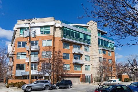 914 W Hubbard Street 305 Chicago IL 60642