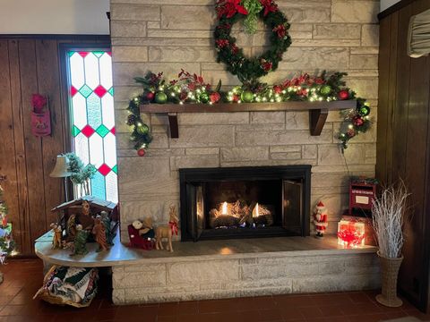 Tiny photo for 2004 Wall Street, Murphysboro, IL 62966 (MLS # 100000025)