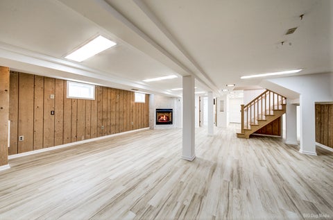 Tiny photo for 10428 S Springfield Avenue, Chicago, IL 60655 (MLS # 12708368)