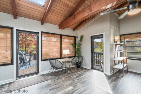 Tiny photo for Barrington, IL 60010 (MLS # 12505949)