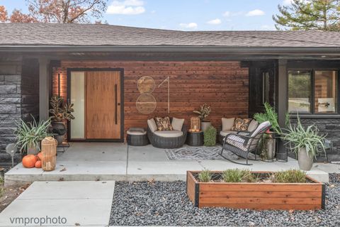 Tiny photo for Barrington, IL 60010 (MLS # 12505949)