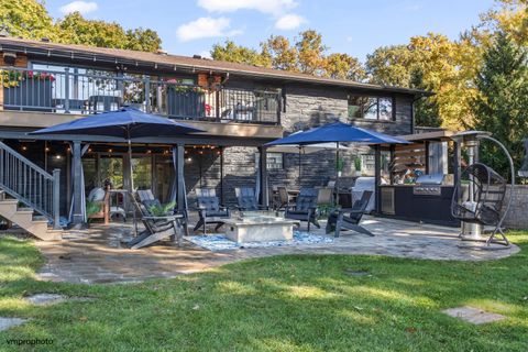 Tiny photo for Barrington, IL 60010 (MLS # 12505949)