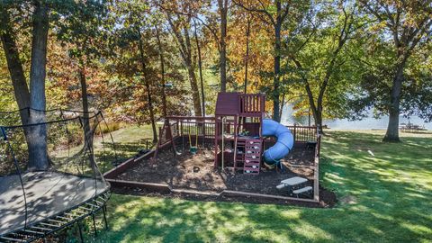 Tiny photo for Barrington, IL 60010 (MLS # 12505949)