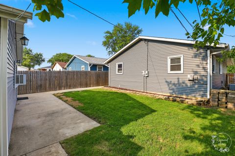 Tiny photo for 235 N Jefferson Avenue, Bradley, IL 60915 (MLS # 12711261)
