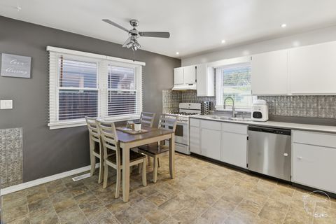 Tiny photo for 235 N Jefferson Avenue, Bradley, IL 60915 (MLS # 12711261)