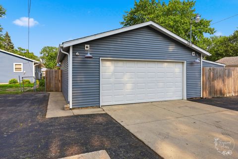 Tiny photo for 235 N Jefferson Avenue, Bradley, IL 60915 (MLS # 12711261)