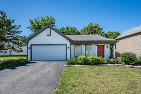 Photo of 21804 W Halifax Drive, Plainfield, IL 60544 (MLS # 12664162)