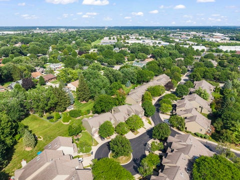 Tiny photo for 2034 JEFFREY Court #2034, Elgin, IL 60123 (MLS # 12716847)