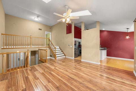 Tiny photo for 2034 JEFFREY Court #2034, Elgin, IL 60123 (MLS # 12716847)