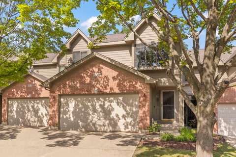 Photo of 2034 JEFFREY Court #2034, Elgin, IL 60123 (MLS # 12716847)