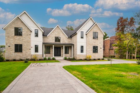 Tiny photo for 1921 Beechnut Road, Northbrook, IL 60062 (MLS # 12008913)