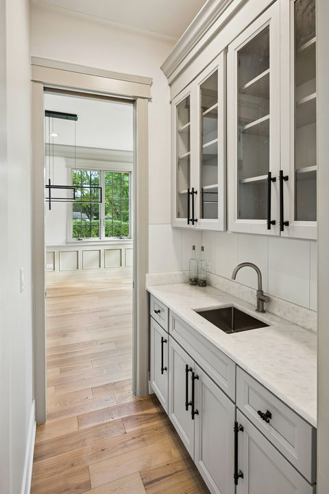 Tiny photo for 1921 Beechnut Road, Northbrook, IL 60062 (MLS # 12008913)