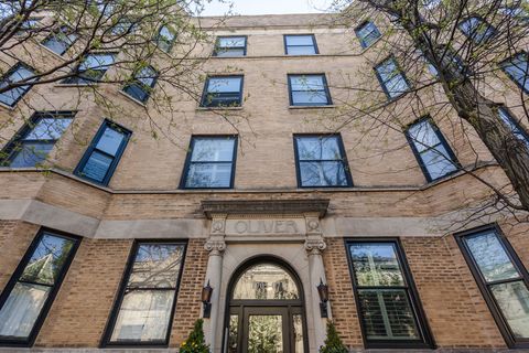 1707 N CRILLY Court G Chicago IL 60614