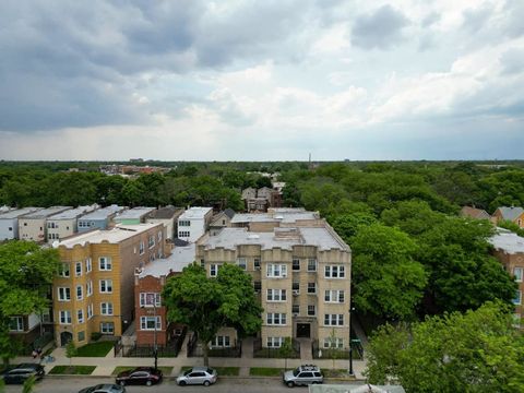 3355 W Sunnyside Avenue 3 Chicago IL 60625
