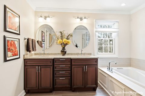 Tiny photo for 387 Long Hill Road, Gurnee, IL 60031 (MLS # 12556962)