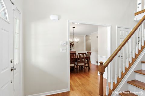 Tiny photo for 387 Long Hill Road, Gurnee, IL 60031 (MLS # 12556962)