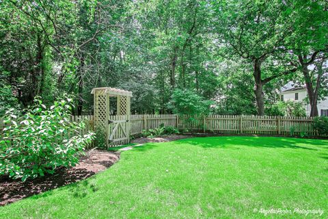Tiny photo for 387 Long Hill Road, Gurnee, IL 60031 (MLS # 12556962)