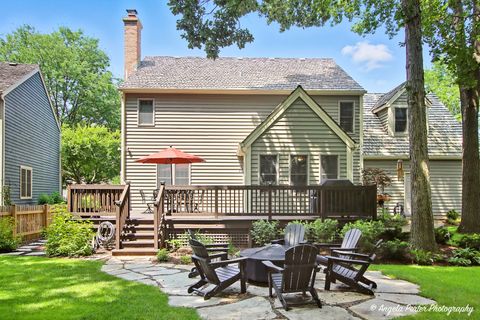 Tiny photo for 387 Long Hill Road, Gurnee, IL 60031 (MLS # 12556962)