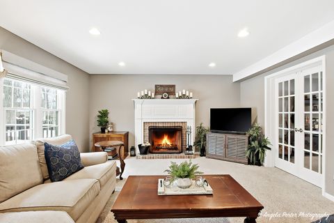 Tiny photo for 387 Long Hill Road, Gurnee, IL 60031 (MLS # 12556962)