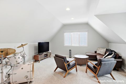 Tiny photo for 387 Long Hill Road, Gurnee, IL 60031 (MLS # 12556962)