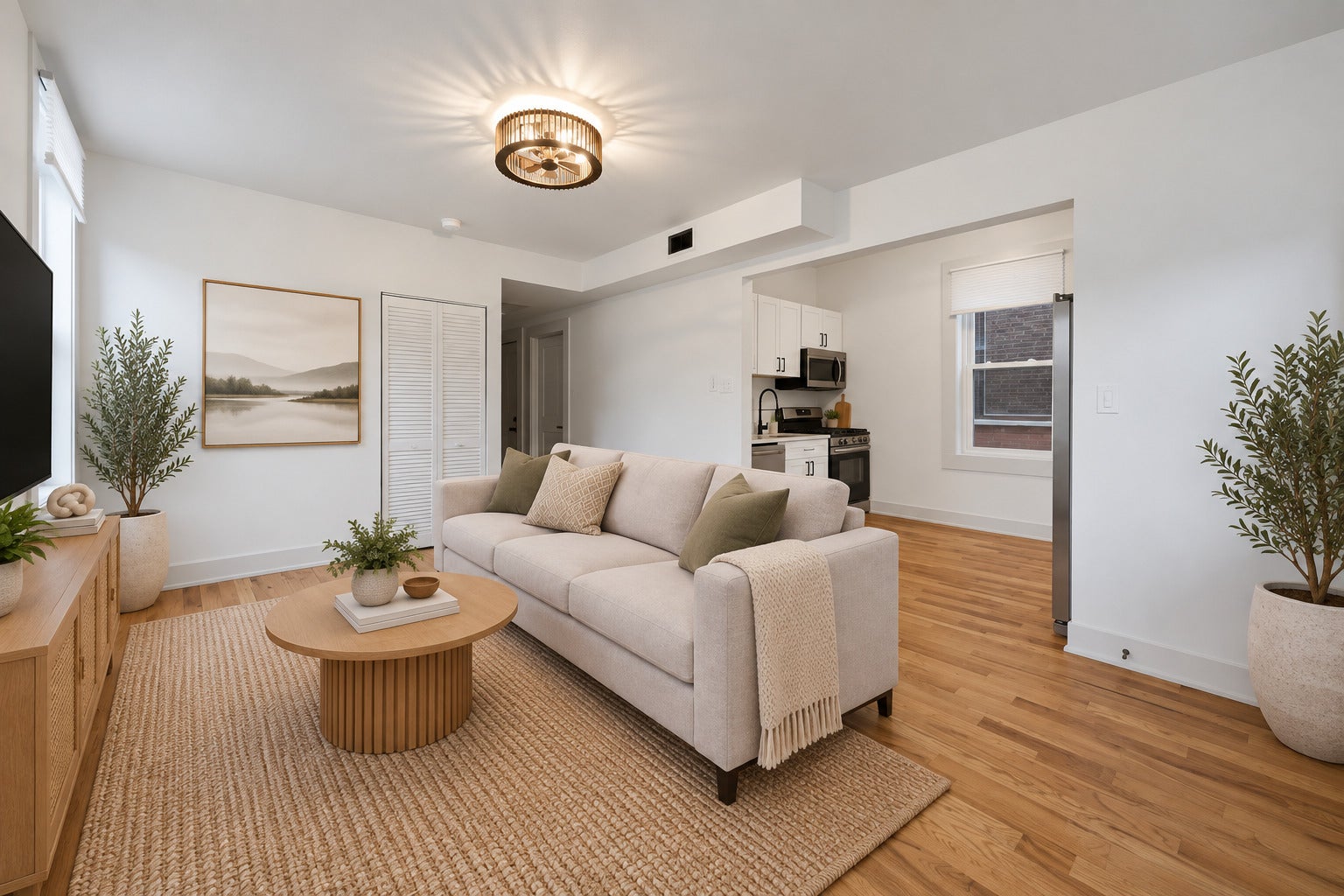 1514 W Fry Street 2
