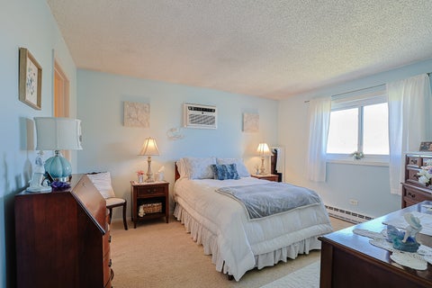 Tiny photo for 230 Klein Creek Court #F, Carol Stream, IL 60188 (MLS # 12759613)