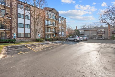 Tiny photo for 1400 N Yarmouth Place #416, Mount Prospect, IL 60056 (MLS # 12639066)
