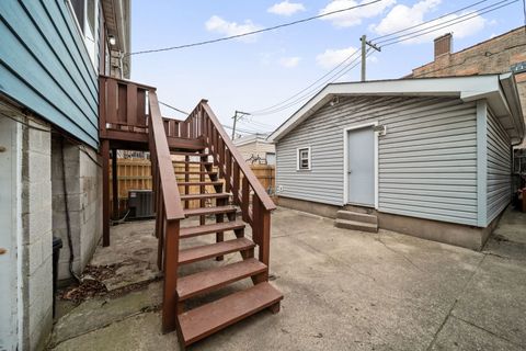Tiny photo for 538 W 32nd Street, Chicago, IL 60616 (MLS # 12591183)