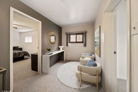 Tiny photo for 538 W 32nd Street, Chicago, IL 60616 (MLS # 12591183)