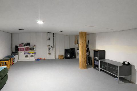 Tiny photo for 502 S Edward Street, Mount Prospect, IL 60056 (MLS # 12521908)