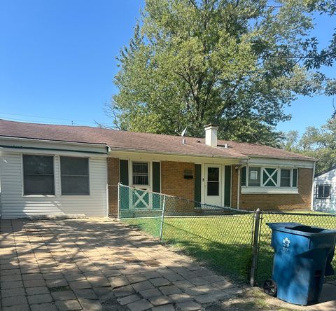 Photo of 21634 Gailine Avenue, Sauk Village, IL 60411 (MLS # 12492105)