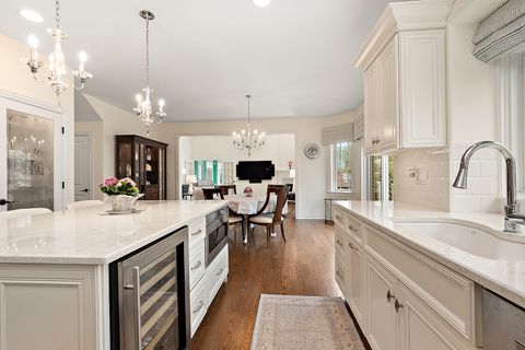 Tiny photo for 14340 Oakwood Court, Orland Park, IL 60462 (MLS # 12604124)