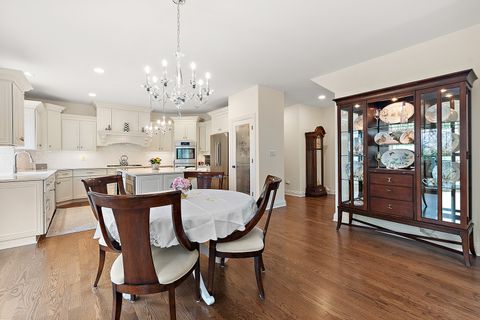 Tiny photo for 14340 Oakwood Court, Orland Park, IL 60462 (MLS # 12604124)