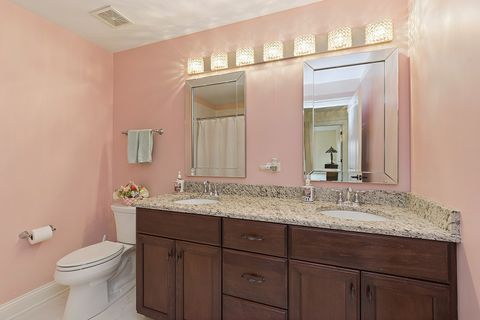 Tiny photo for 14340 Oakwood Court, Orland Park, IL 60462 (MLS # 12604124)