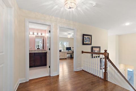 Tiny photo for 14340 Oakwood Court, Orland Park, IL 60462 (MLS # 12604124)