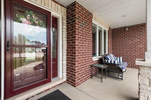 Tiny photo for 14340 Oakwood Court, Orland Park, IL 60462 (MLS # 12604124)