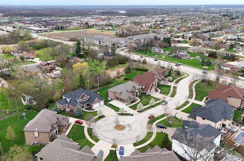 Tiny photo for 14340 Oakwood Court, Orland Park, IL 60462 (MLS # 12604124)