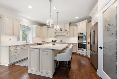 Tiny photo for 14340 Oakwood Court, Orland Park, IL 60462 (MLS # 12604124)